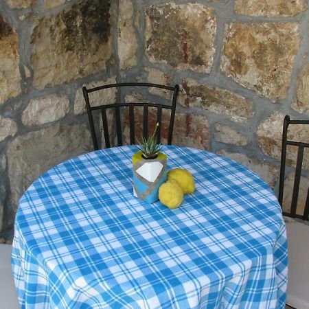 Apartments And Room Lemon Vis Esterno foto