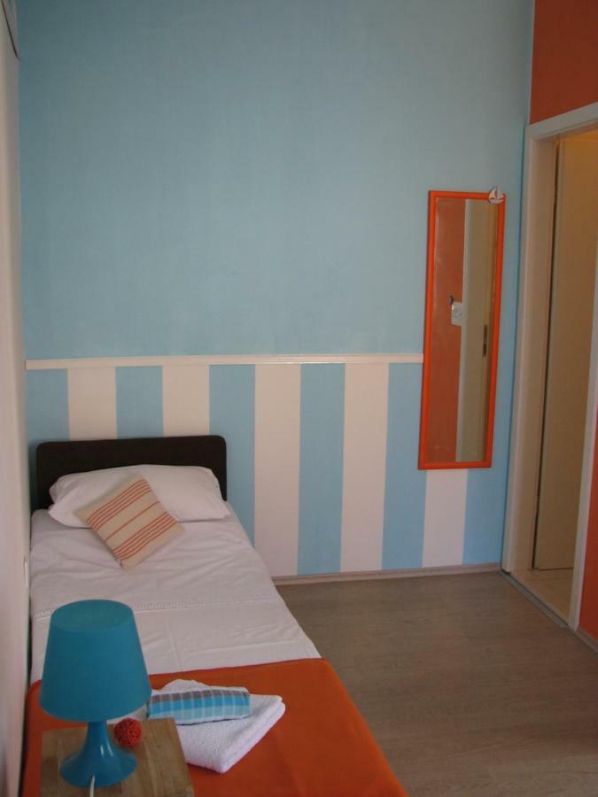 Apartments And Room Lemon Vis Esterno foto