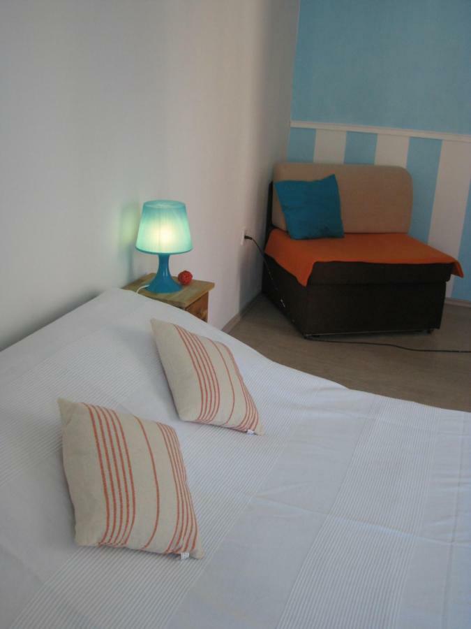 Apartments And Room Lemon Vis Esterno foto