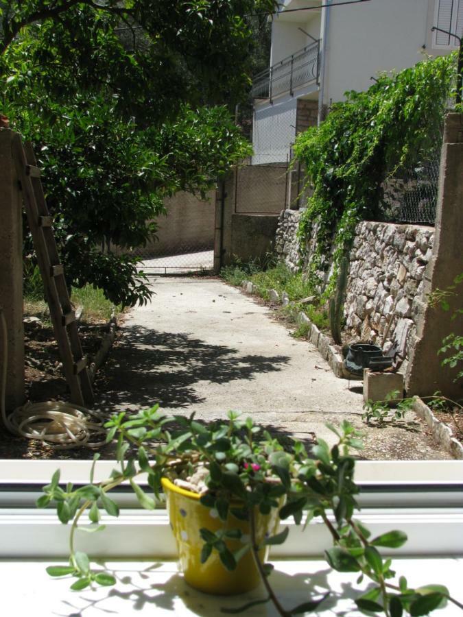 Apartments And Room Lemon Vis Esterno foto