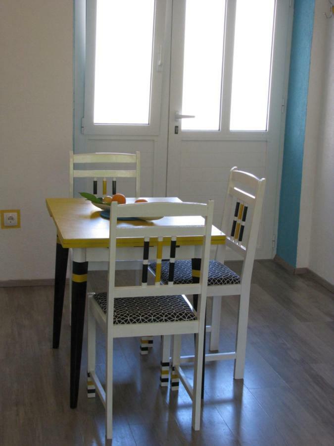 Apartments And Room Lemon Vis Esterno foto