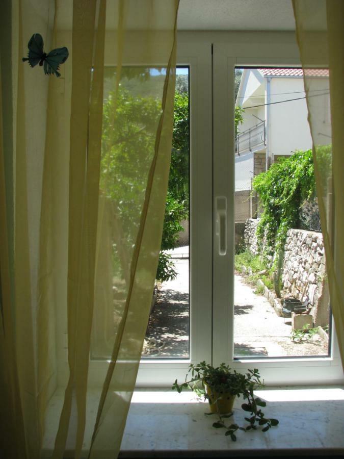 Apartments And Room Lemon Vis Esterno foto